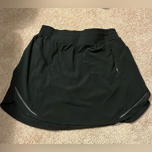 Lululemon Hottie Hot skirt size 10